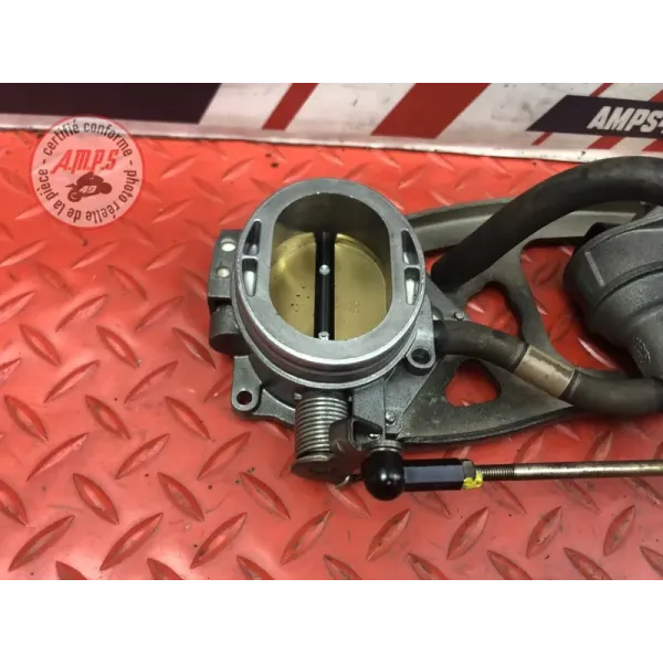 Rampe d'injection Ducati 848 SBK 2008 à 2013