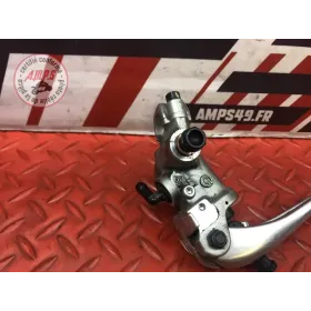 Maitre cylindre de frein avant 