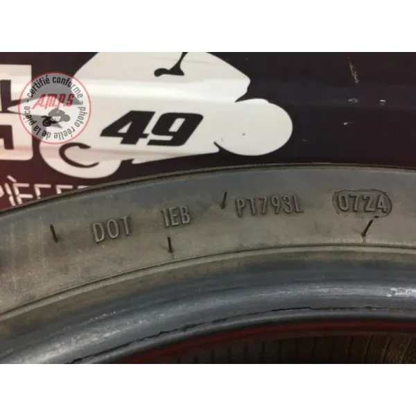 Pneu arrière Pirelli Rosso 4 180/55/17