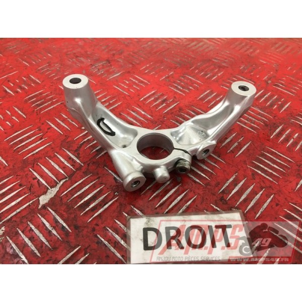 Support platine droit Ducati 899 Panigale 2014 à 201589914DD-608-WMH3-A3711032used