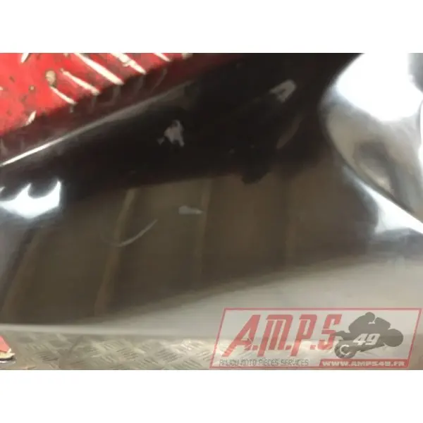 Cache sous selle droit&nbsp;Suzuki GSF 600 BANDIT S 2000 à 2004BANDIT60001SAV-899-WFB2-C3711372used